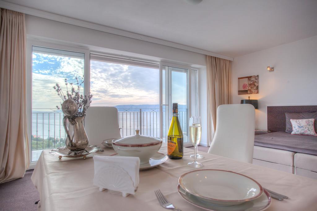 Apartments Villa Manda Нови Винодолски Екстериор снимка